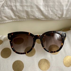 Bobbi Brown designer sunglasses